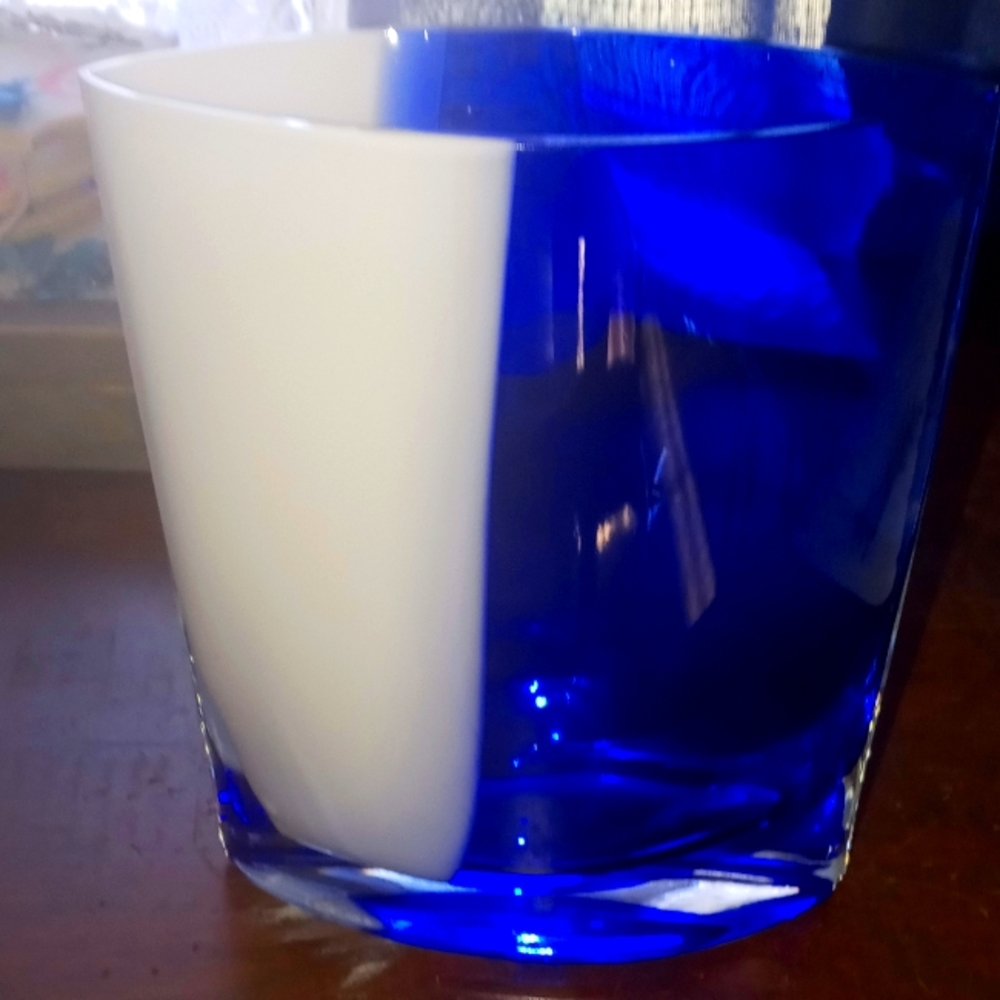 Glass dish